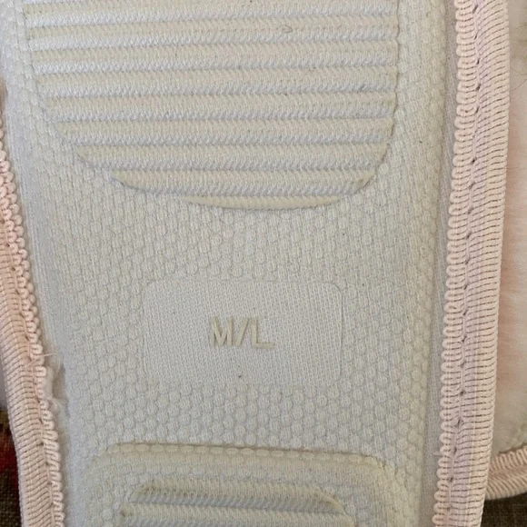 Splendid Slippers - Picture 6 of 8